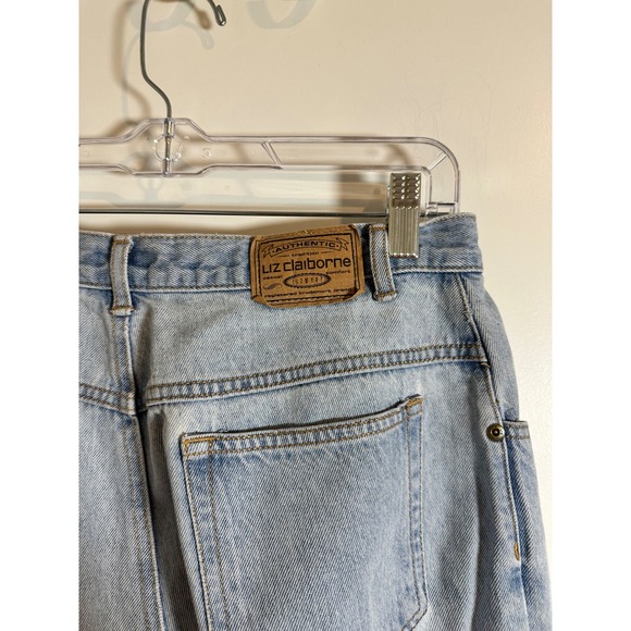 Liz Claiborne Jeans Womens Size‎ 10 High Rise Mom Jeans Light Wash Denim Pants - Picture 4 of 4